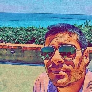 Meet your Posher, Zach